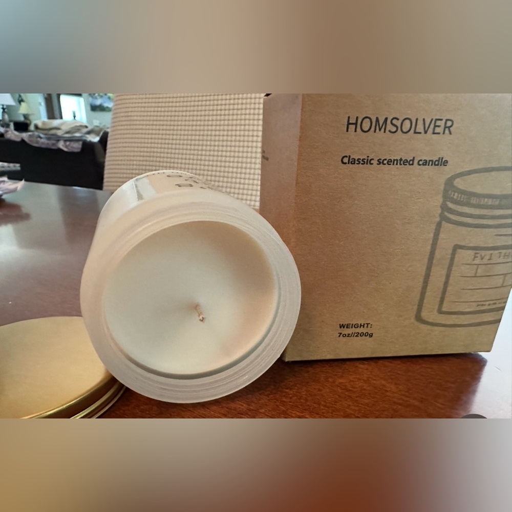 🆕 Wife’s Last Nerve 😜 White Scented Candle with Gold Lid. - Picture 3 of 3